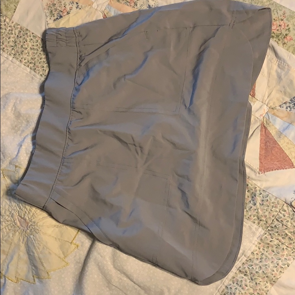 Athletic skirt